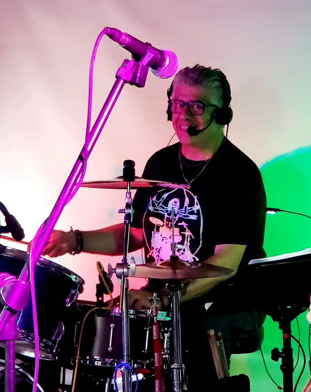 Hervé à la Batterie - Concert Live - Tribute Les Vieilles Canailles